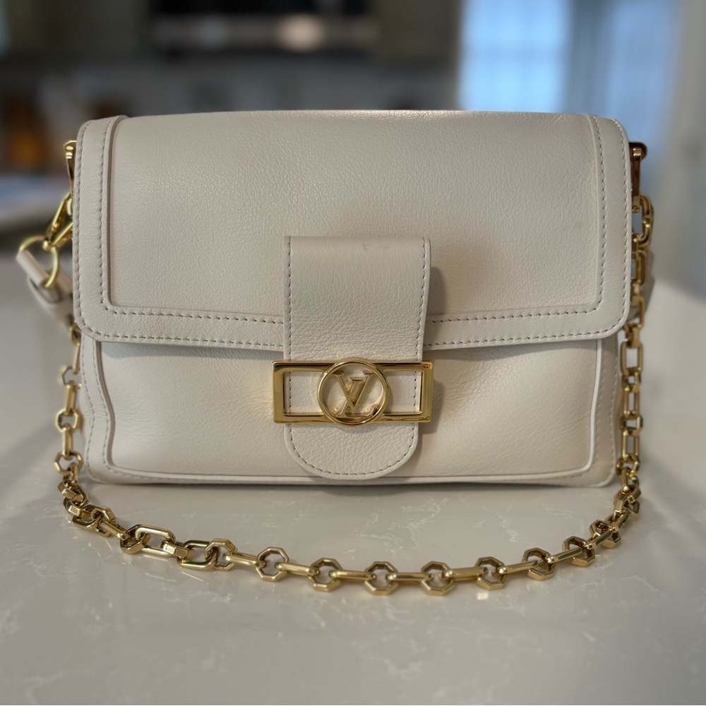 Louis Vuitton Dauphine Soft MM – Blanc